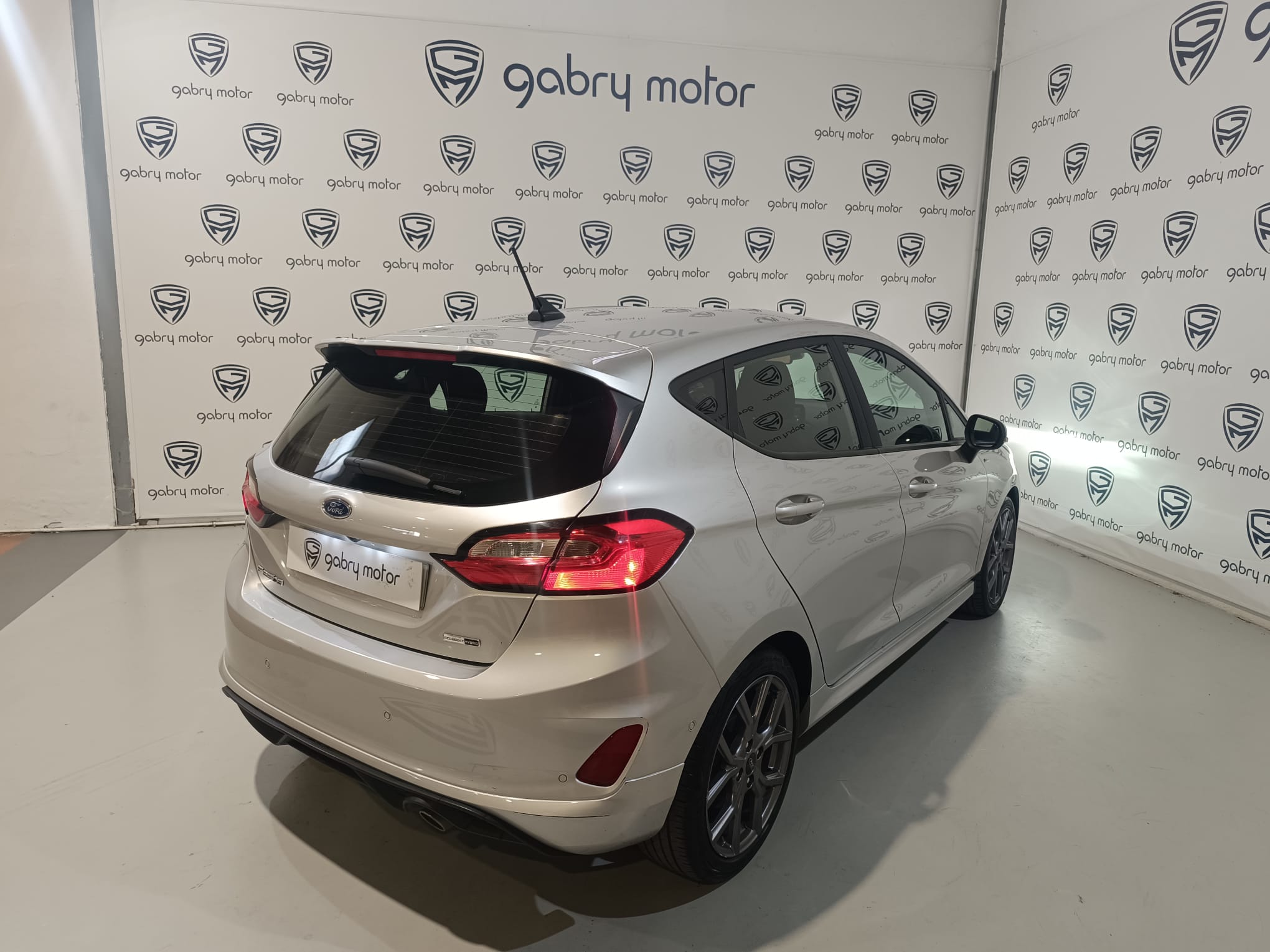 FORD FIESTA 1.0 Ecoboost ST line